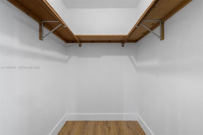 Building Photo - 1840 SW 63rd Ave