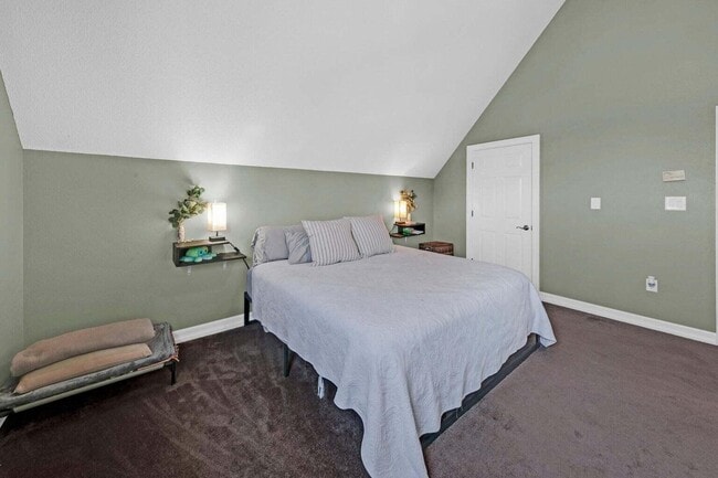 Building Photo - 2216 Calle De Pizzaro