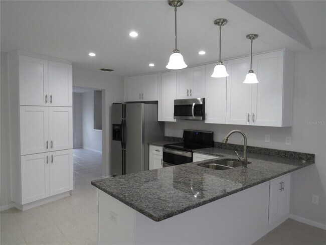 Building Photo - 4023 Paddlewheel Dr