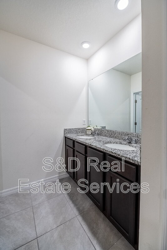 Building Photo - 3883 Resting Robin Ave