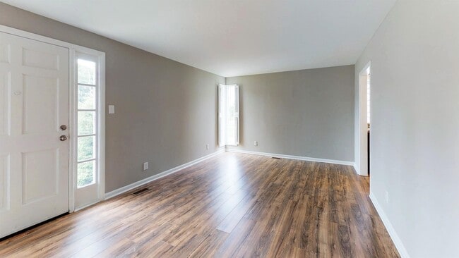 Building Photo - 515 Williams Ave