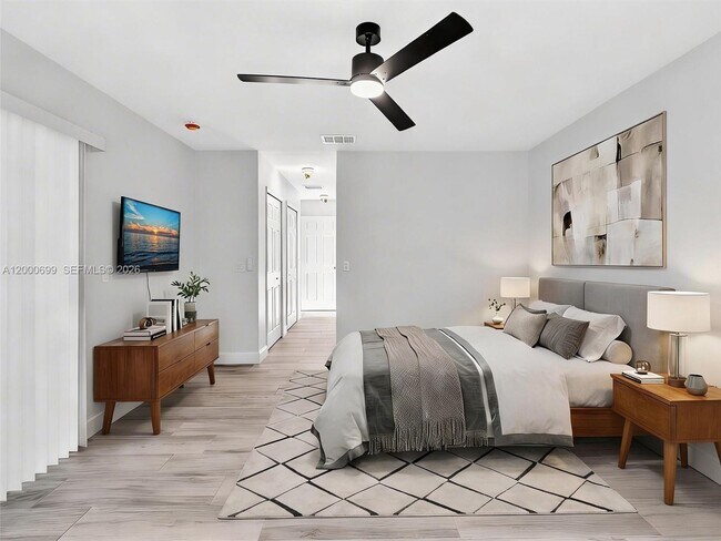 Building Photo - 2022 NW 9th Terrace