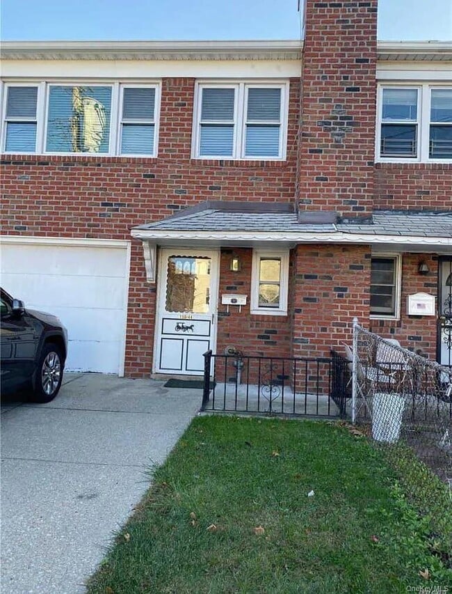 Building Photo - 150-44-150-17 17th Ave