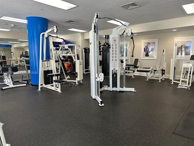 Building Photo - 6001 N Ocean Dr