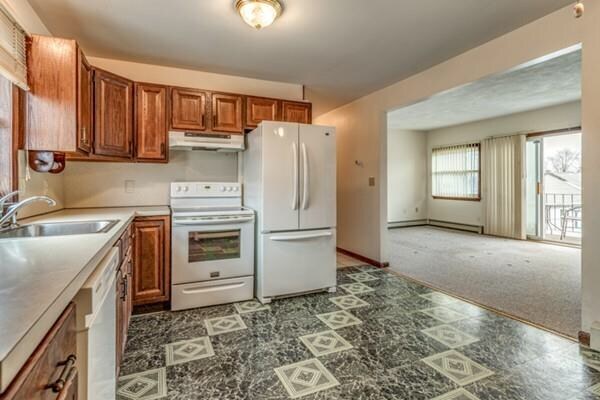 Building Photo - 541 Revere St