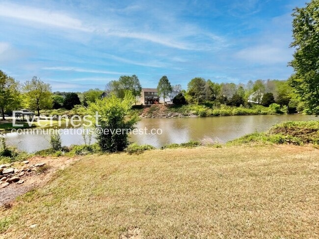 Building Photo - 6635 Cold Stream Dr