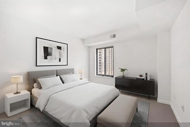 Building Photo - 4500 S Four Mile Run Dr