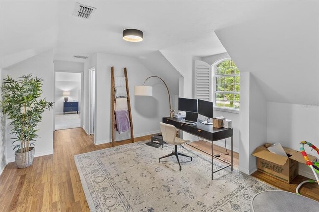 Building Photo - 11121 NW 15th Pl