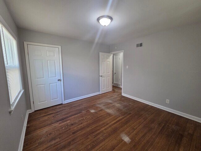 Building Photo - 1486 Patterson St