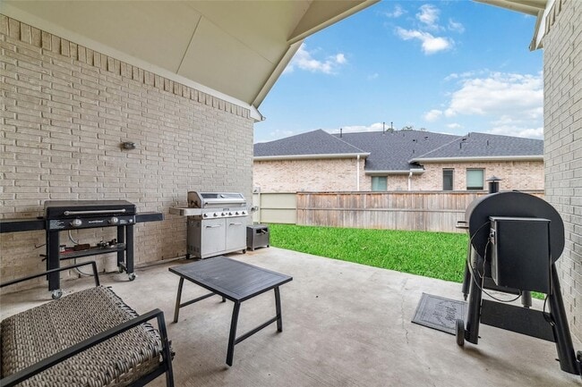 Building Photo - 15646 Audubon Pk Dr