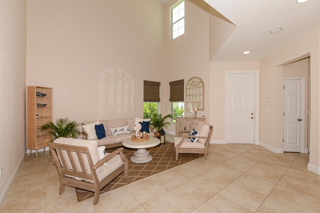 Building Photo - 713 NW Leonardo Cir