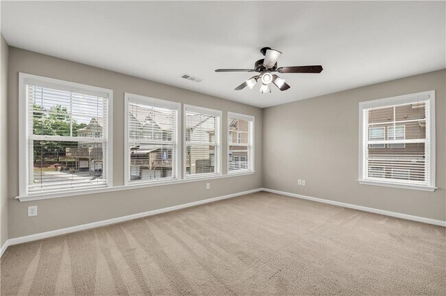 Building Photo - 501 Grove Field Ct NW