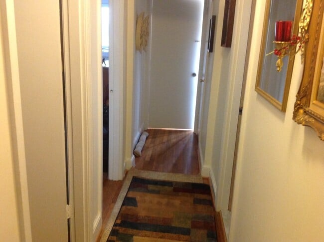 Building Photo - 8688 Lees Ridge Rd