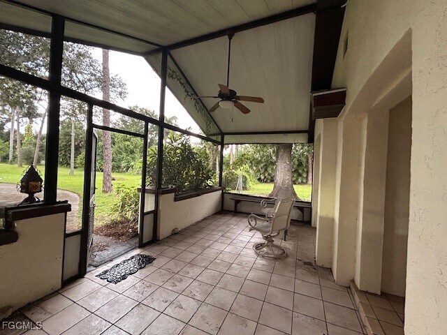 Building Photo - 6786 Autumn Ct