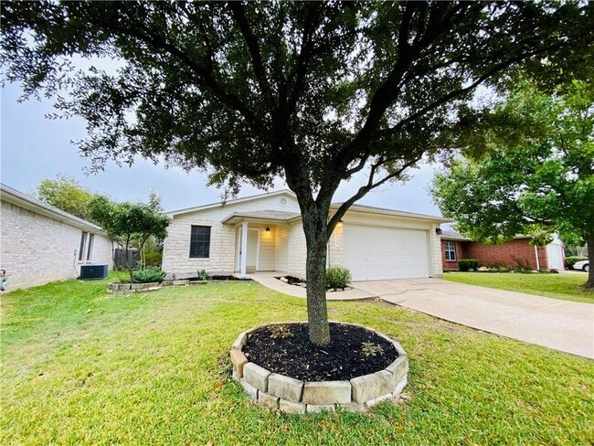 Building Photo - 3811 Julianas Way
