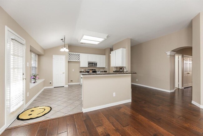 Building Photo - 4523 Wavertree Dr
