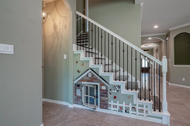 Building Photo - 23613 Alder Branch Ln