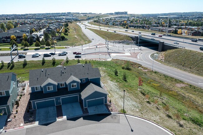 Building Photo - Townhouse For Rent - Wolf Ranch