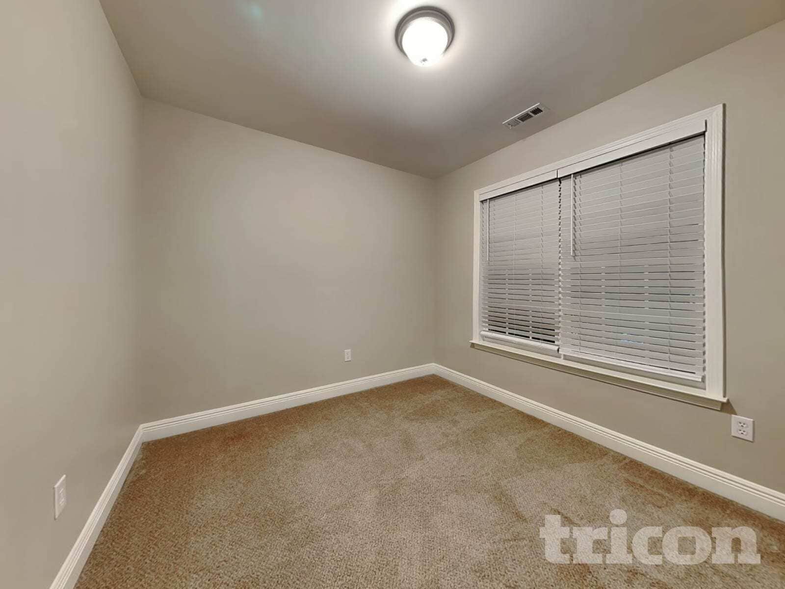 Building Photo - 461 Kimball Loop