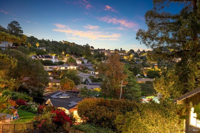 Building Photo - 48 Junipero Serra Ave