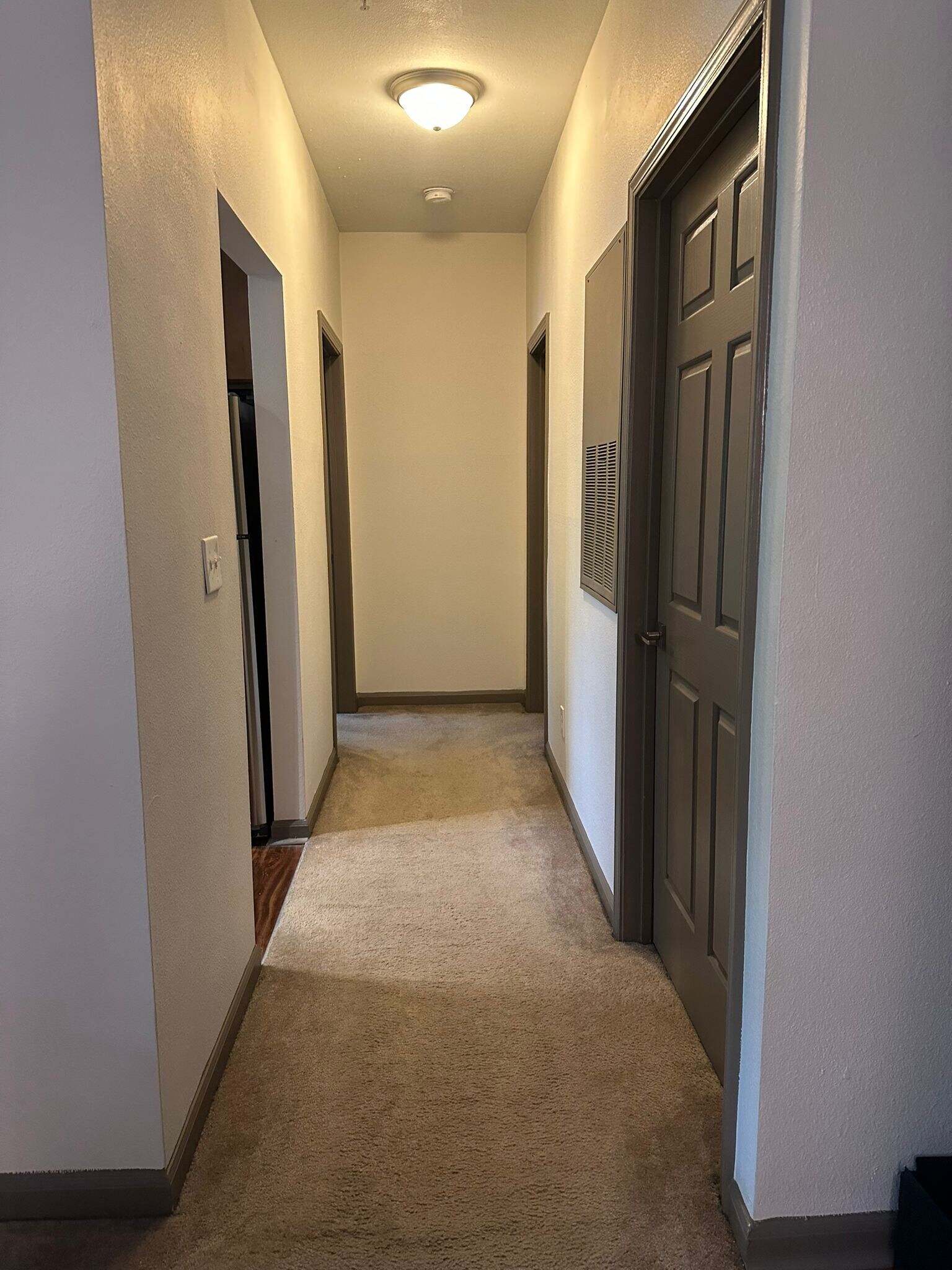 Building Photo - 5210 Misty Oaks Dr