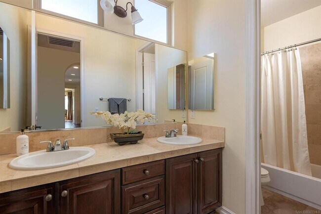 Building Photo - Incredible Carmel Valley Home