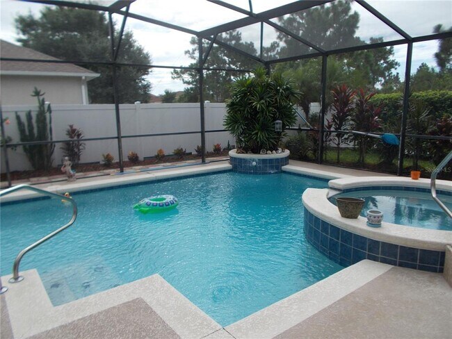 Building Photo - 2348 Wild Tamarind Blvd