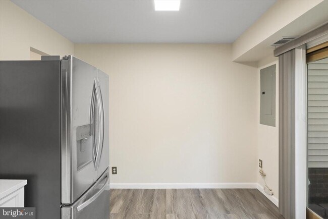 Building Photo - 2846 Chablis Cir