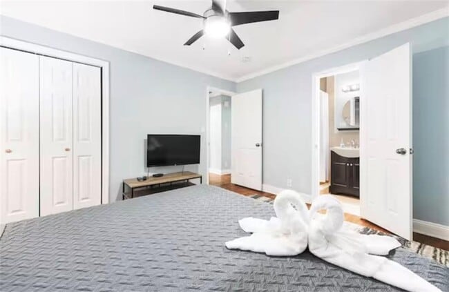 Building Photo - 2596 Dawn Dr
