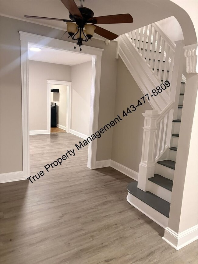 Building Photo - Spacious 3BR Home with Washer & Dryer, Backyard & Basement – $1,500/Month