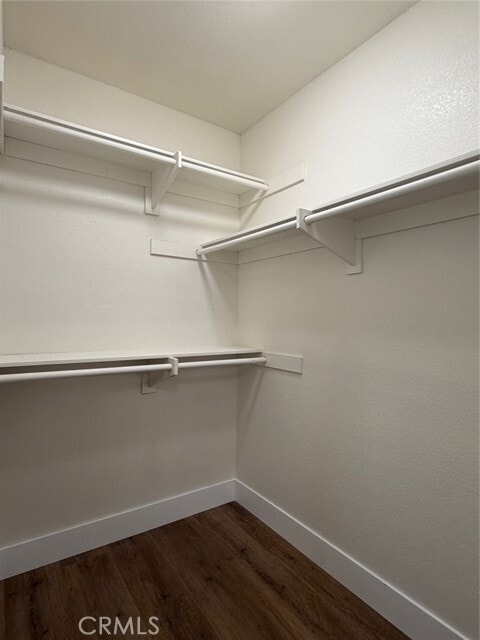 Building Photo - 1916 E 5th St