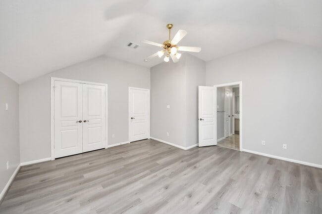 Building Photo - 14302 Jaubert Ct