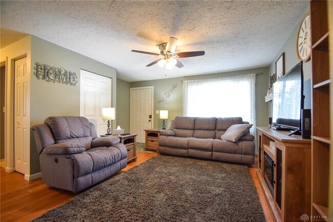 Building Photo - 4713 Taylorsville Rd