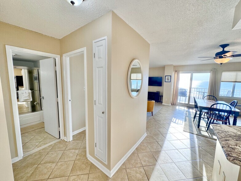 Building Photo - 215 Atlantic Ave