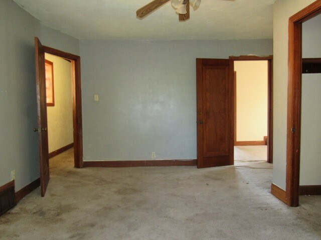 Building Photo - 21 Cleveland Ave