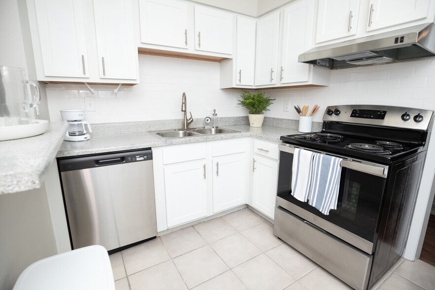 Building Photo - Sandpiper