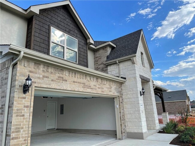 Building Photo - 14109 Pennington Ln