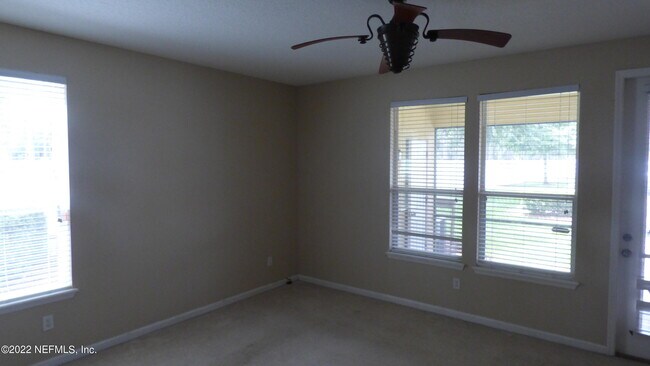 Building Photo - 625 Oakleaf Plantation Pkwy