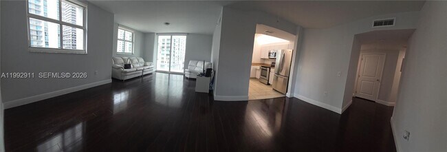 Building Photo - 1250 S Miami Ave