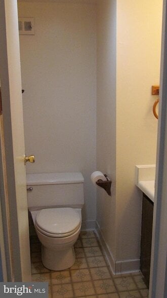 Building Photo - 3200 Spartan Rd