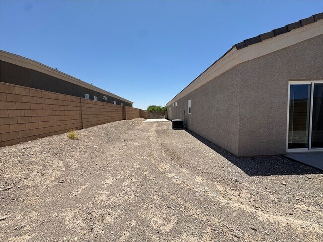 Building Photo - 2749 Wilderness Ln