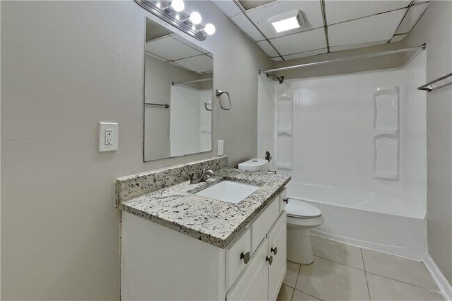 Building Photo - 1285 Grayland Hills Dr