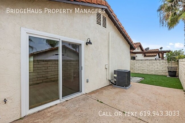 Building Photo - 4776 Yuma Ave