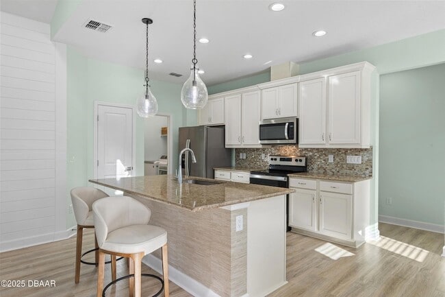 Building Photo - 569 Daiquiri Pl