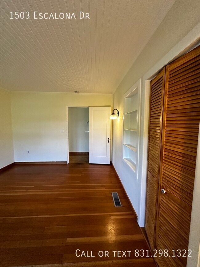 Building Photo - west side charm with garage