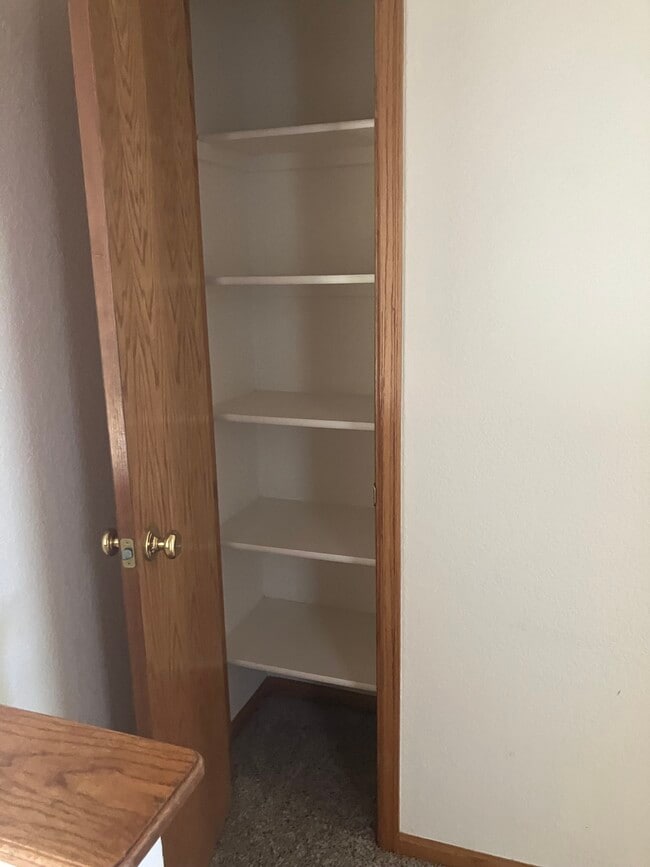 Building Photo - 160 Emilio Court