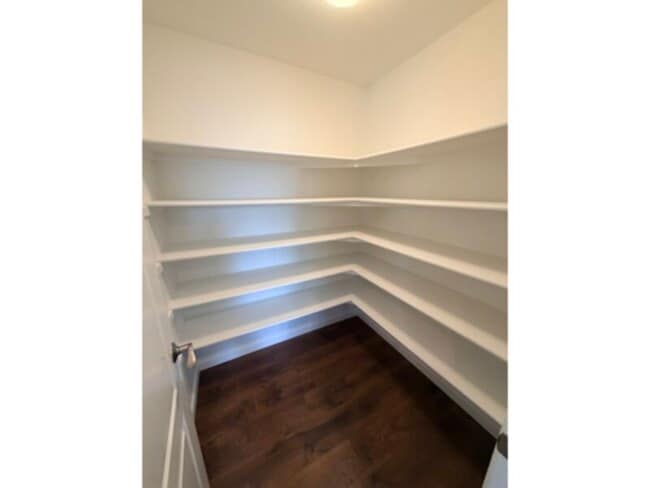 Building Photo - 10552 Vaughn Ct