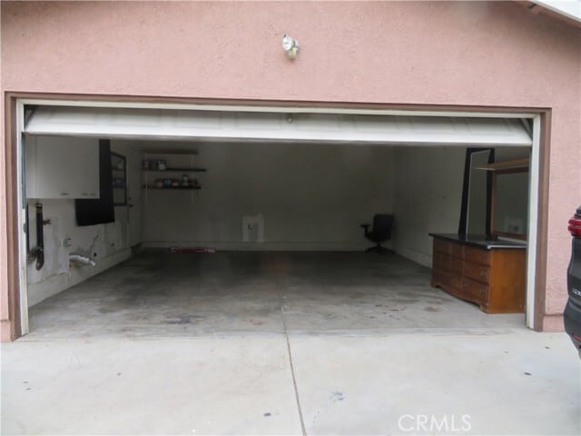 Building Photo - 6510 Lucille Ave