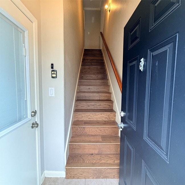 Building Photo - 9200 Westheimer Rd