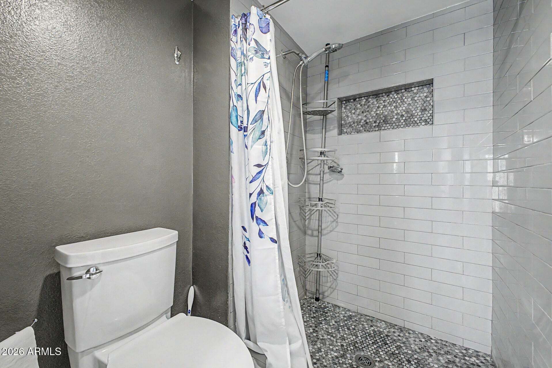 Building Photo - 5209 N 18th Dr